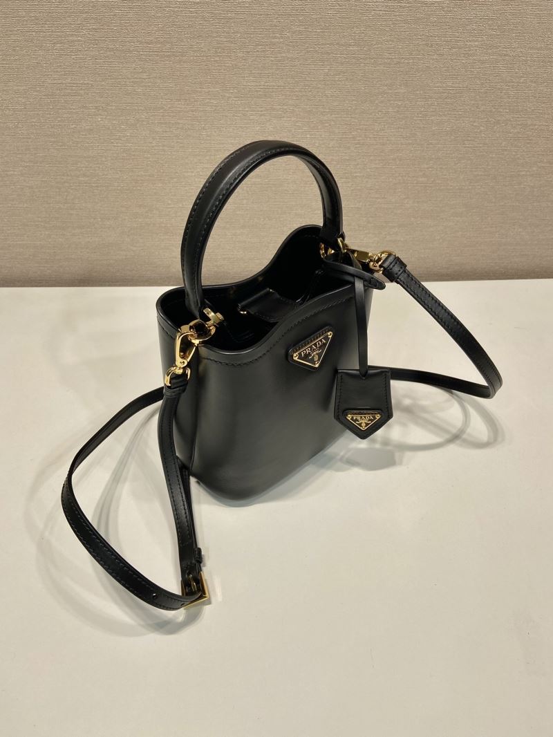 Pra*a bucket bags